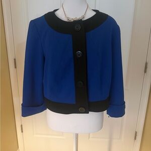 Harve Benard Classy Blue and Black Women's 1960’s style cropped Blazer!